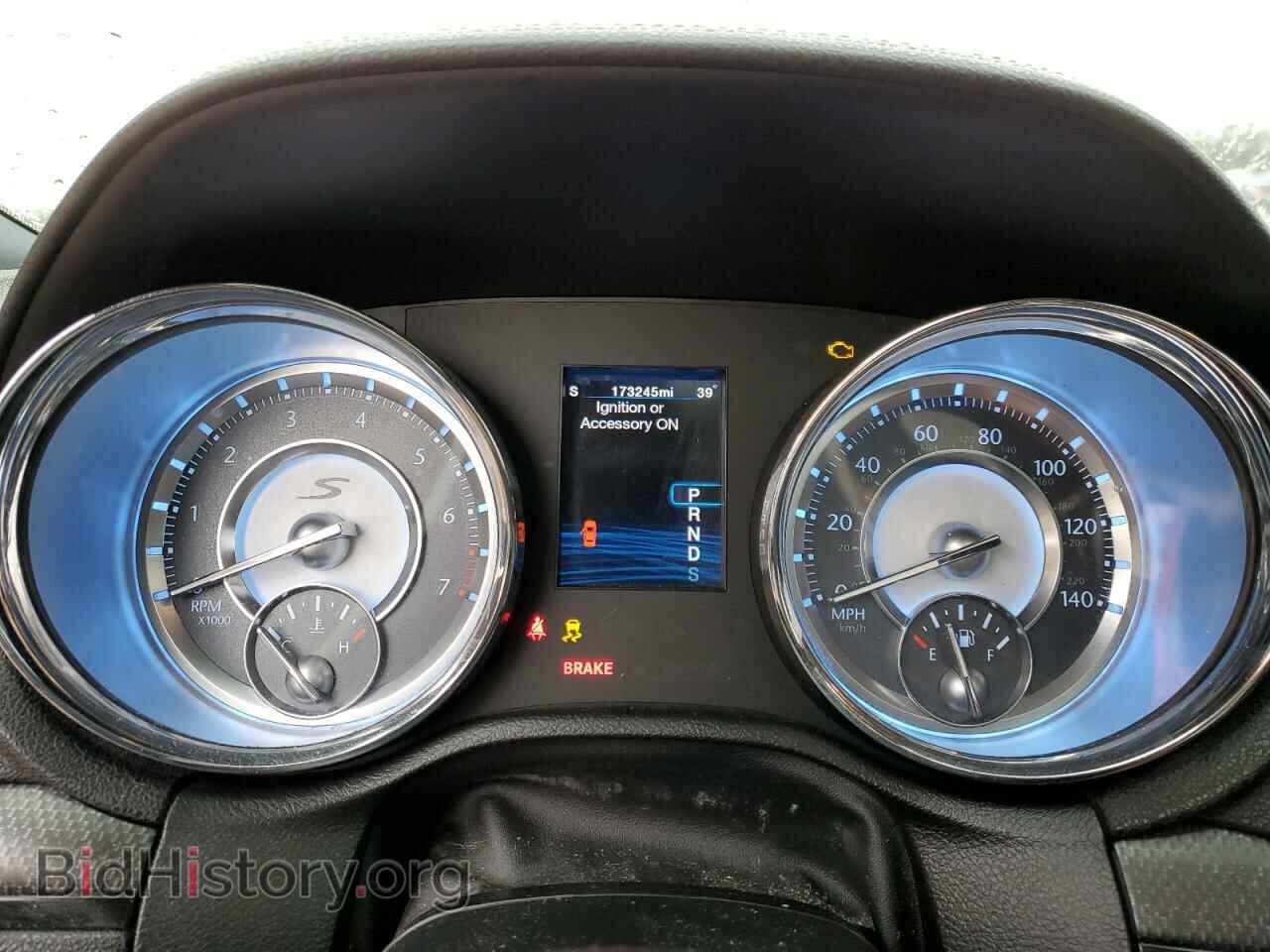 2012 CHRYSLER 300 - VIN: 2C3CCABG1CH251585 - Фото 9