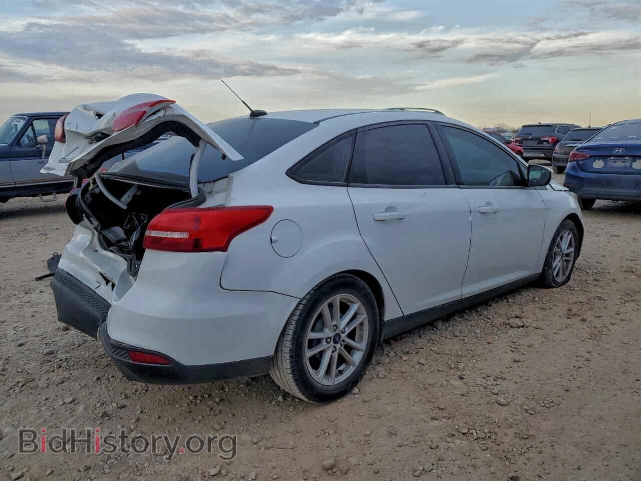 2017 FORD FOCUS - VIN: 1FADP3F26HL328742 - Фото 3