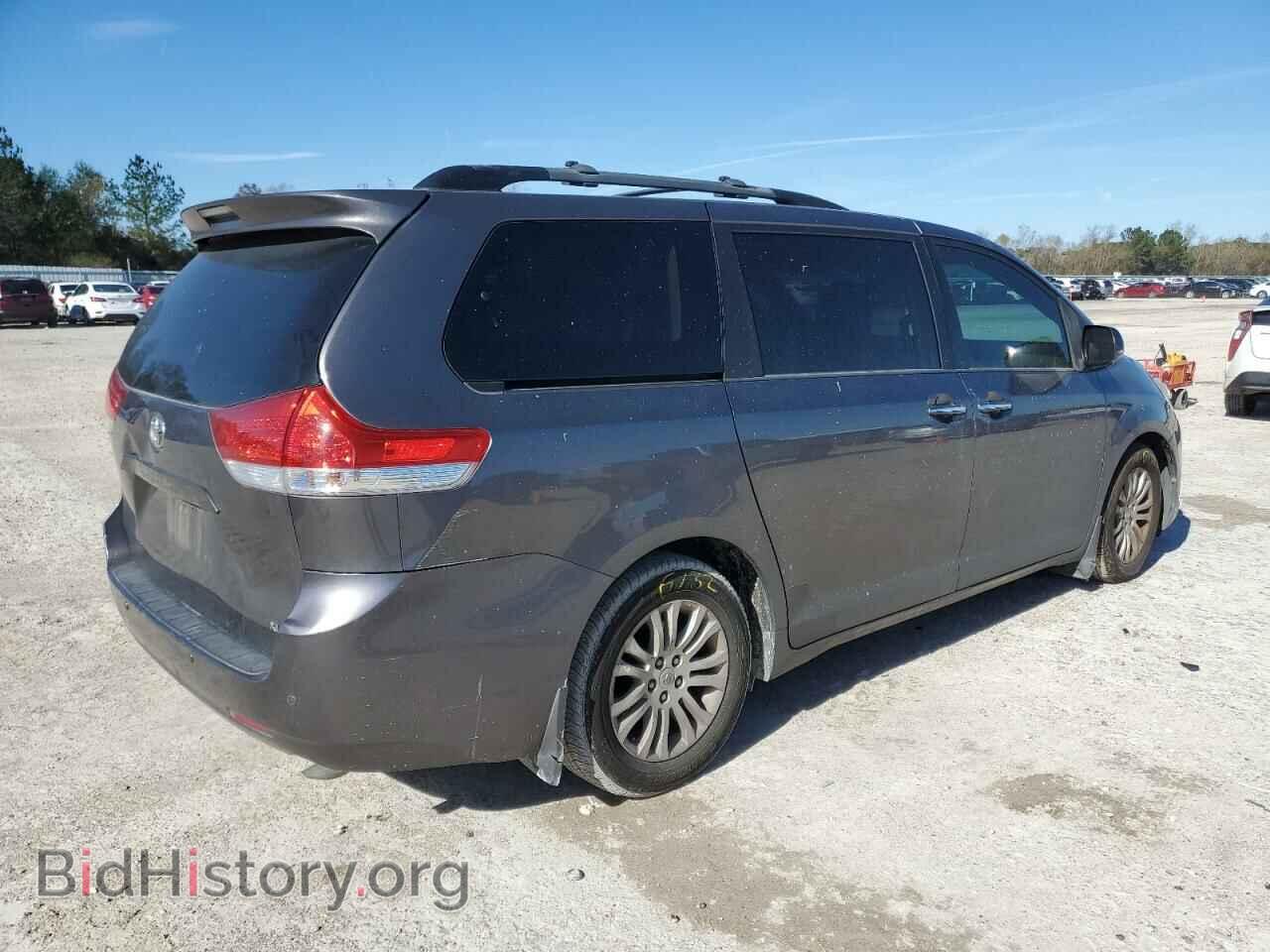 2013 TOYOTA SIENNA - VIN: 5TDYK3DC8DS331205 - Фото 3