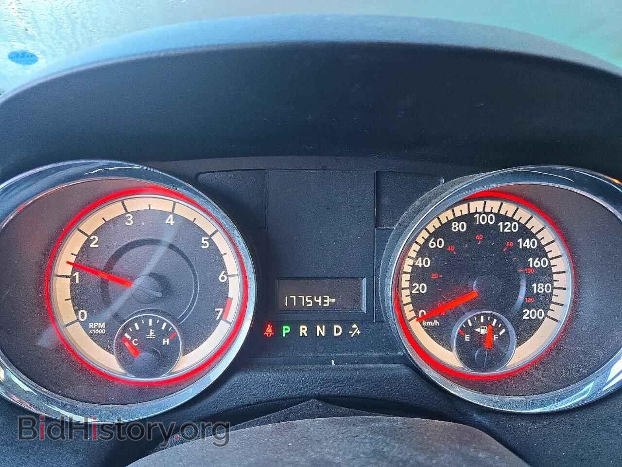 2013 Dodge CARAVAN (VIN 2C4RDGBG2DR680185) — photo 9 of 13