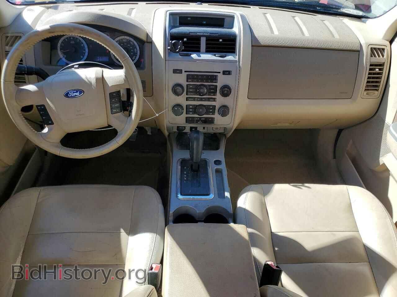 2011 FORD ESCAPE - VIN: 1FMCU0DG6BKA21026 - Фото 8