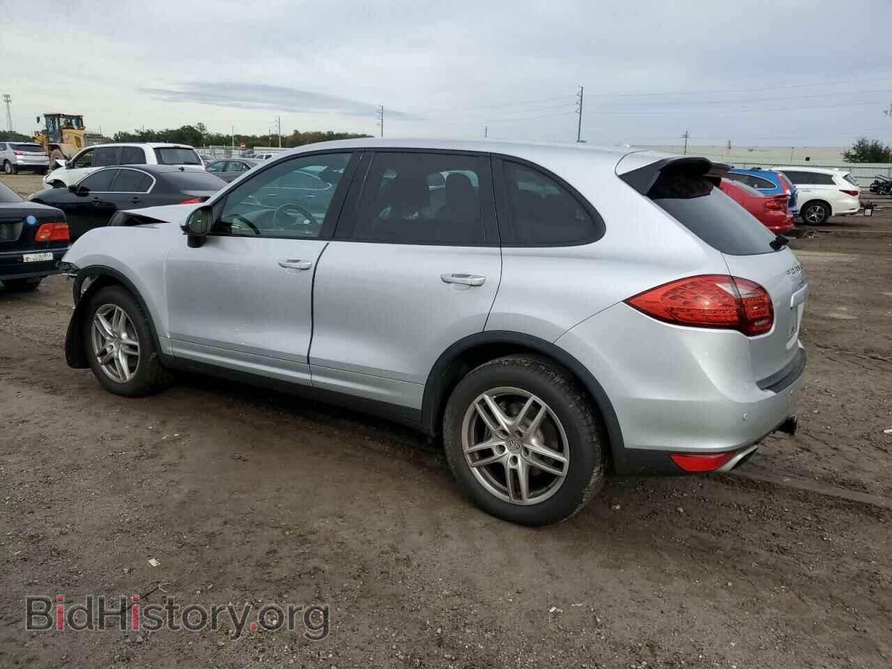 2011 PORSCHE CAYENNE - VIN: WP1AA2A21BLA03065 - Фото 2