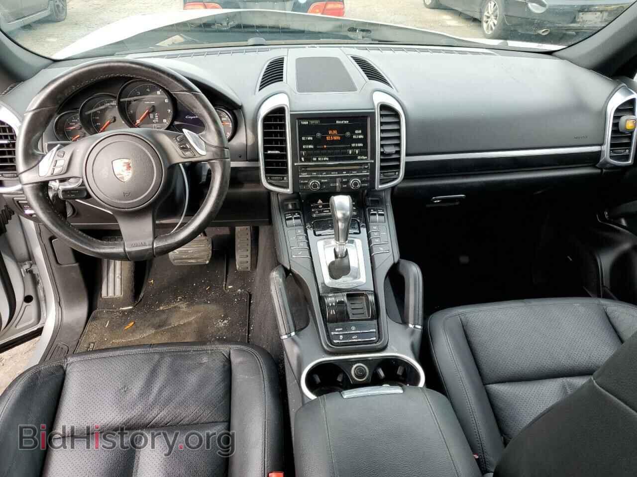 2011 PORSCHE CAYENNE - VIN: WP1AA2A21BLA03065 - Фото 8