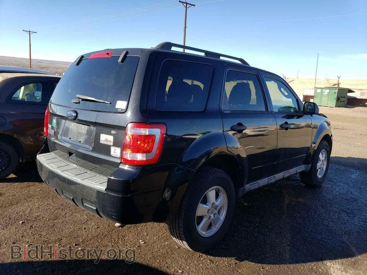 2011 FORD ESCAPE - VIN: 1FMCU0D78BKC04623 - Фото 3