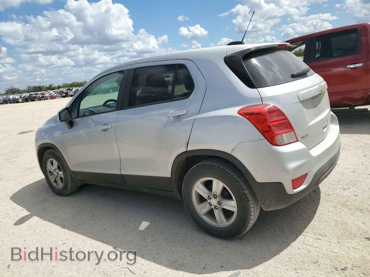 2019 CHEVROLET TRAX - VIN: 3GNCJKSB3KL265478 - Фото 2