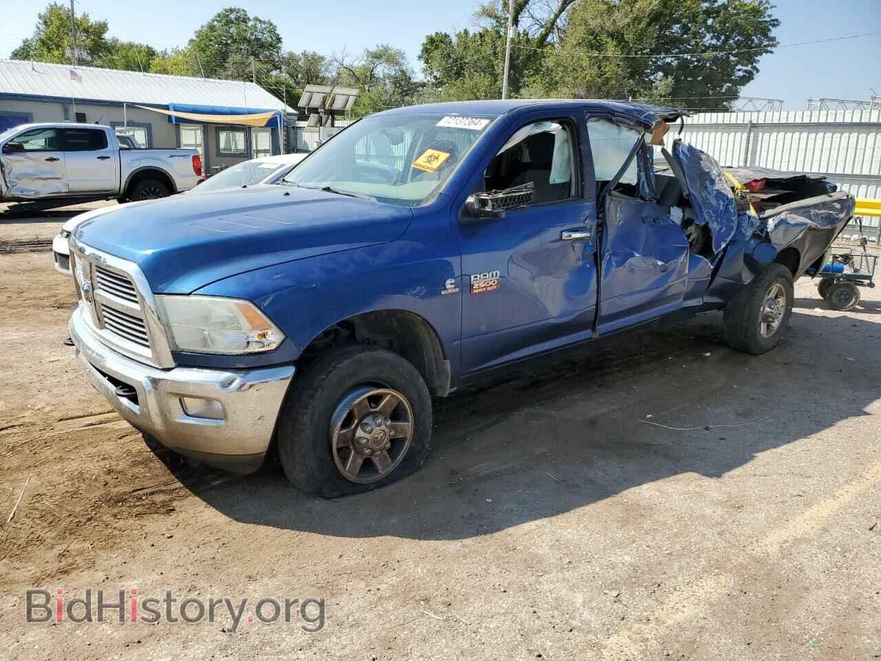 Photo 3D7UT2HLXBG588870 - DODGE All Models 2011