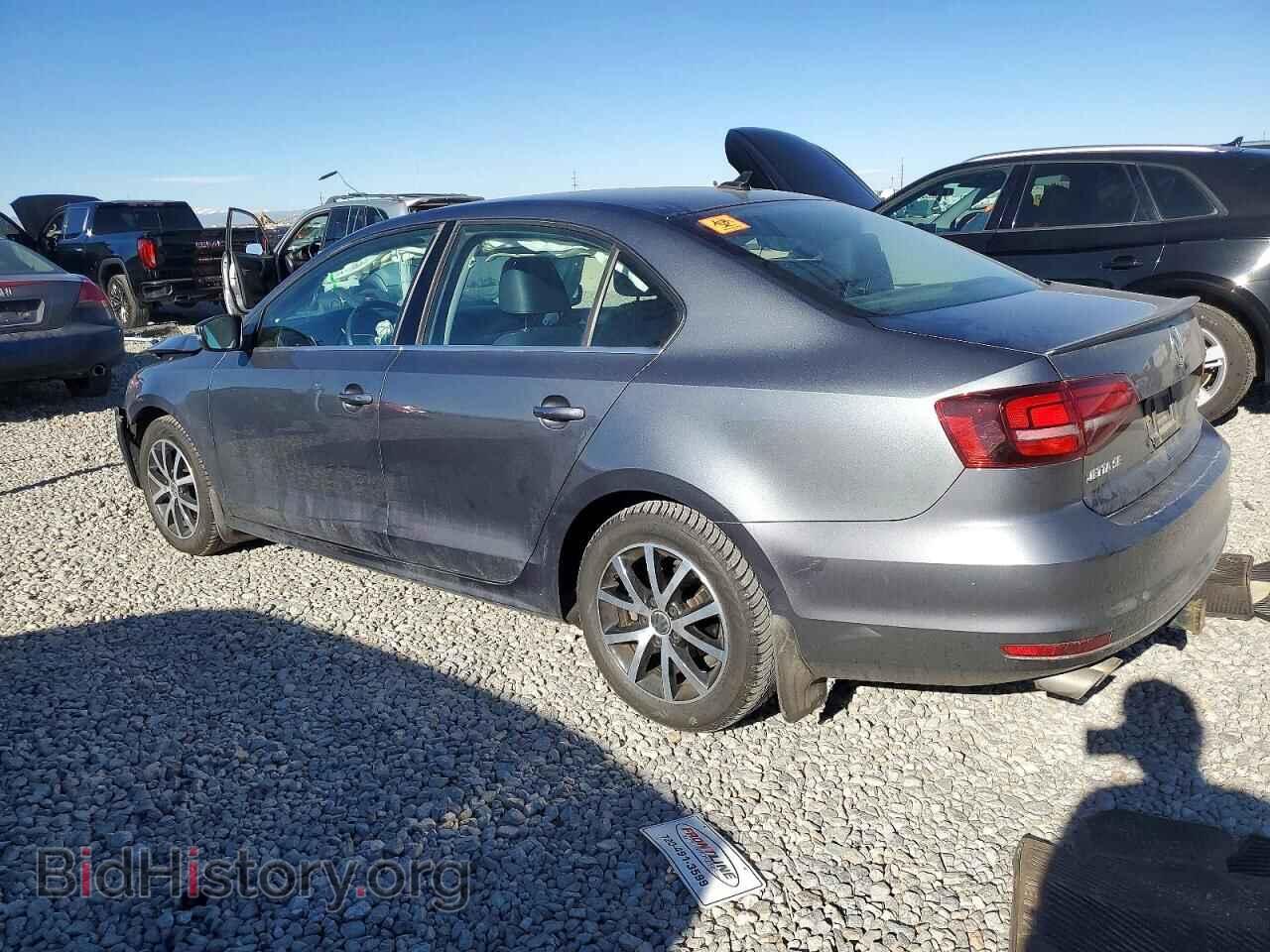 2017 VOLKSWAGEN JETTA - VIN: 3VWDB7AJ3HM352166 - Фото 2