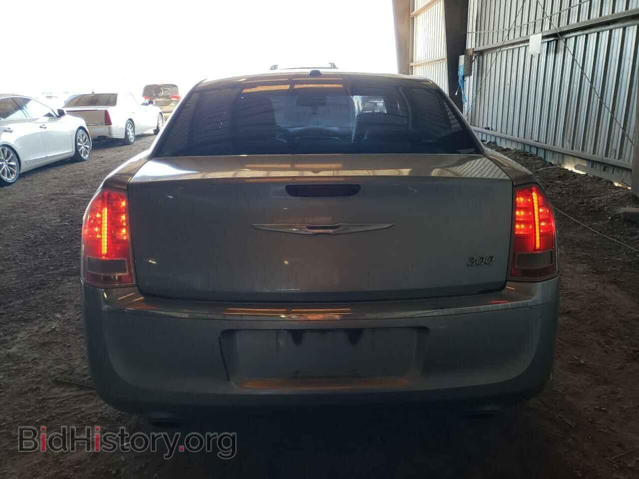 2013 CHRYSLER 300 - VIN: 2C3CCAAG9DH647508 - Фото 6