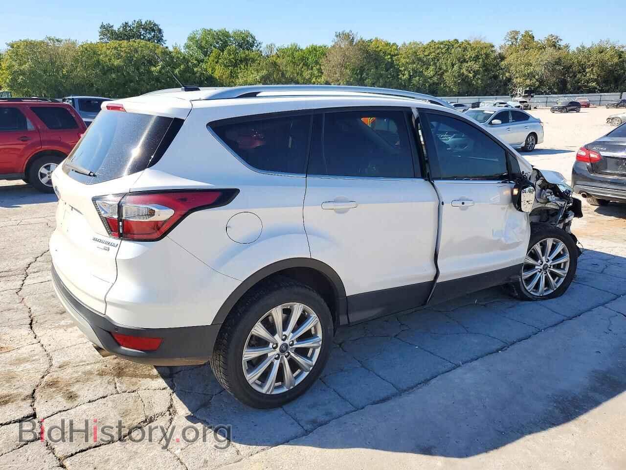 2017 FORD ESCAPE - VIN: 1FMCU9J95HUD19820 - Фото 3