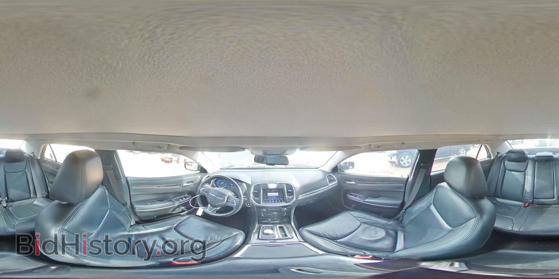 2016 CHRYSLER 300 - VIN: 2C3CCAAG2GH358183 - Фото 15