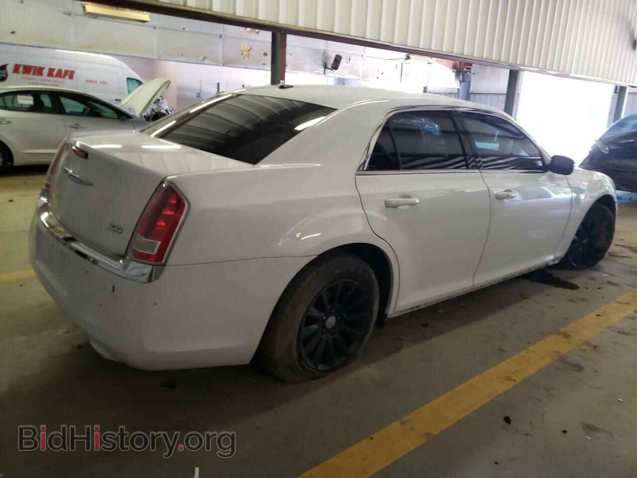 2014 CHRYSLER 300 - VIN: 2C3CCAAG6EH354482 - Фото 3
