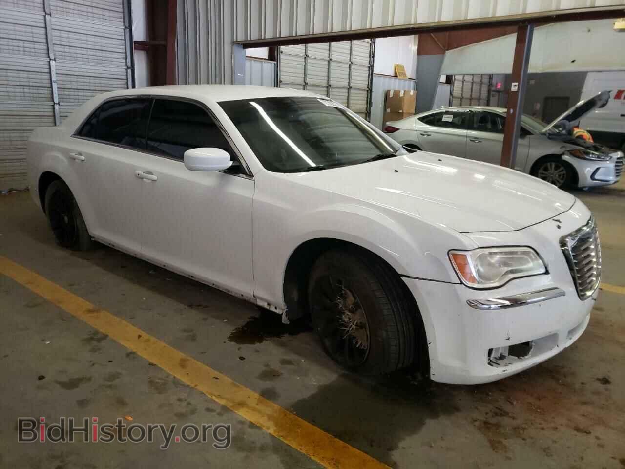 2014 CHRYSLER 300 - VIN: 2C3CCAAG6EH354482 - Фото 4