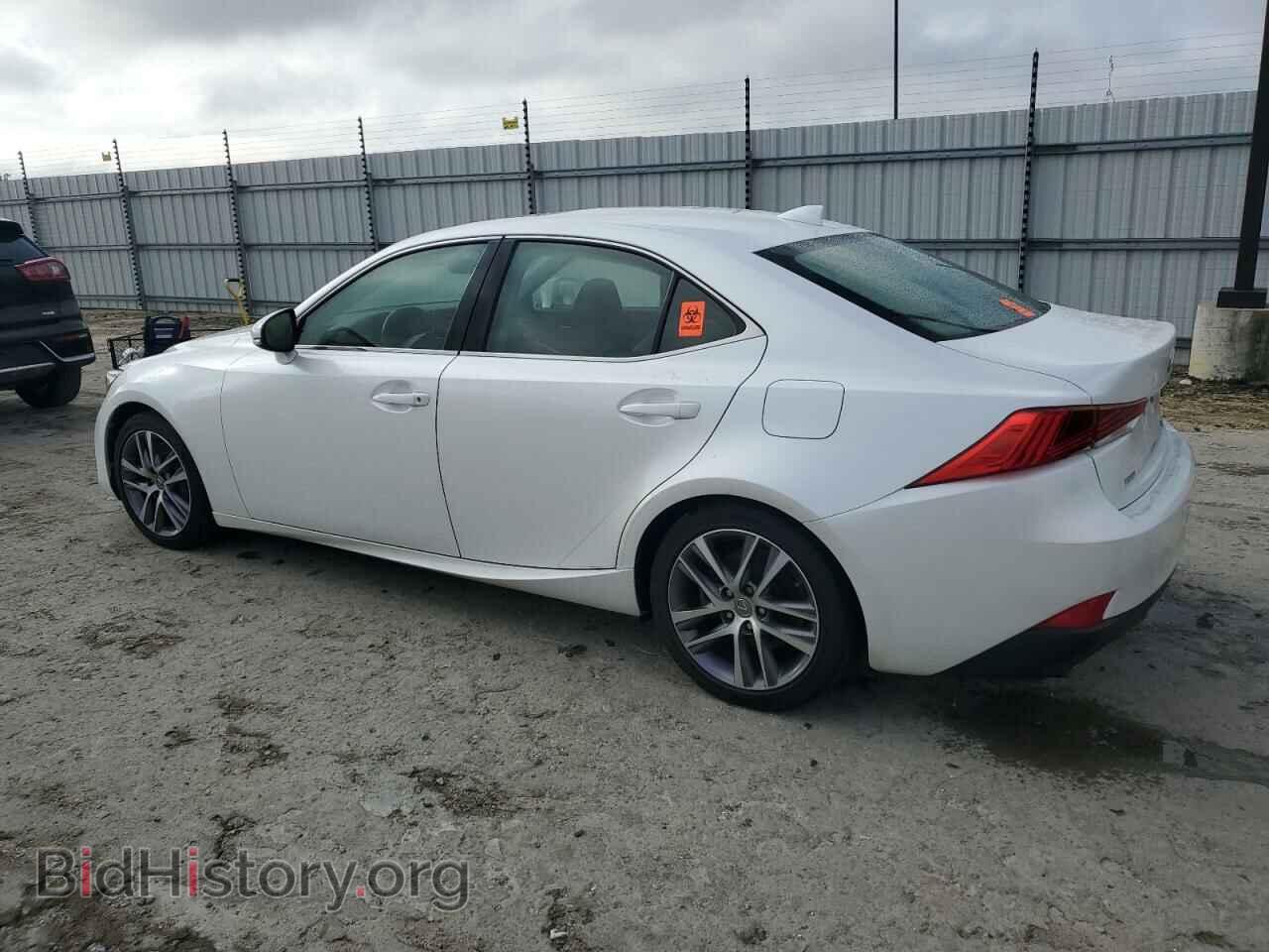 2018 LEXUS IS - VIN: JTHBA1D29J5076813 - Photo 2