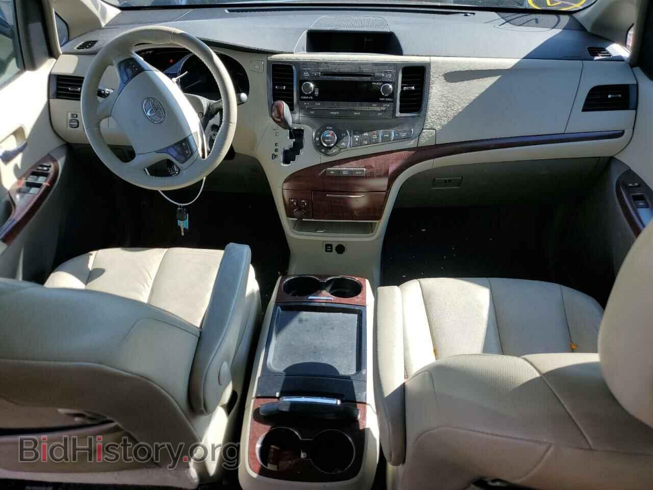 2011 TOYOTA All Models - VIN: 5TDDK3DC6BS028662 - Фото 8