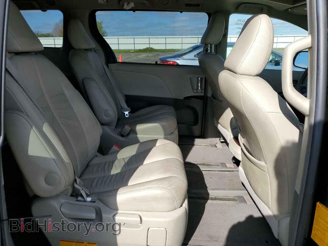 2011 TOYOTA All Models - VIN: 5TDDK3DC6BS028662 - Фото 10