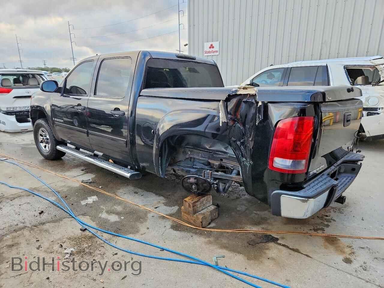 2008 GMC SIERRA - VIN: 3GTEC13C28G293500 - Фото 2