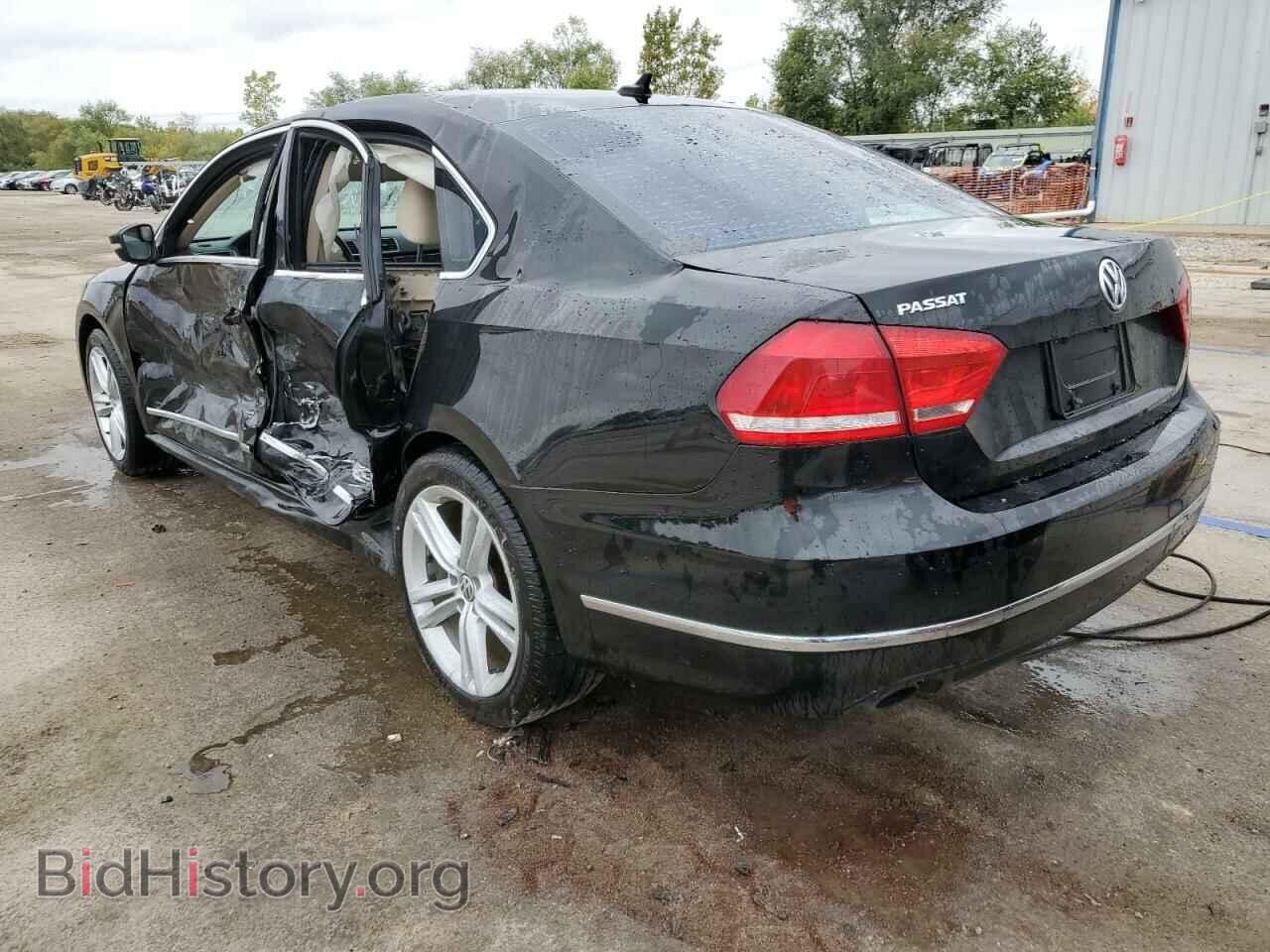 2013 VOLKSWAGEN PASSAT - VIN: 1VWCN7A37DC123084 - Фото 2