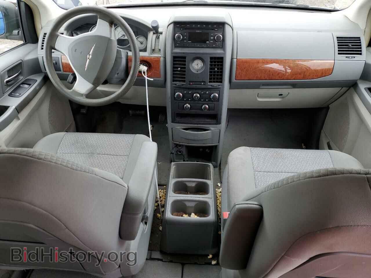 2008 CHRYSLER MINIVAN - VIN: 2A8HR44H28R604059 - Фото 8