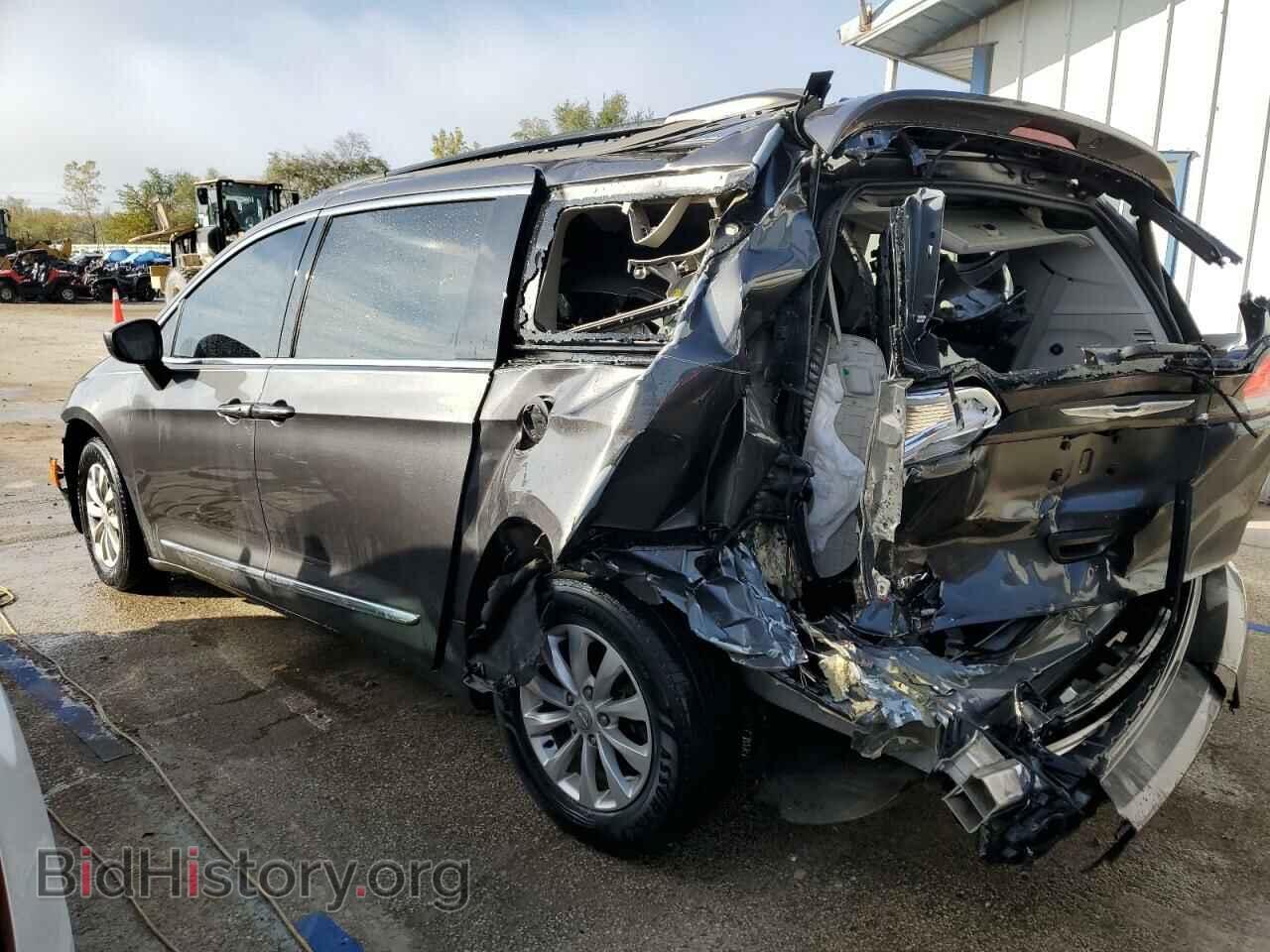 2017 CHRYSLER PACIFICA - VIN: 2C4RC1BG6HR511504 - Photo 2