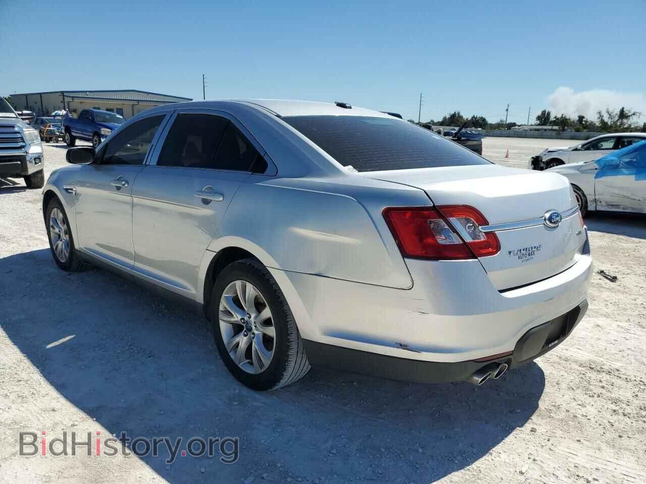 2011 FORD TAURUS - VIN: 1FAHP2EW2BG159867 - Фото 2