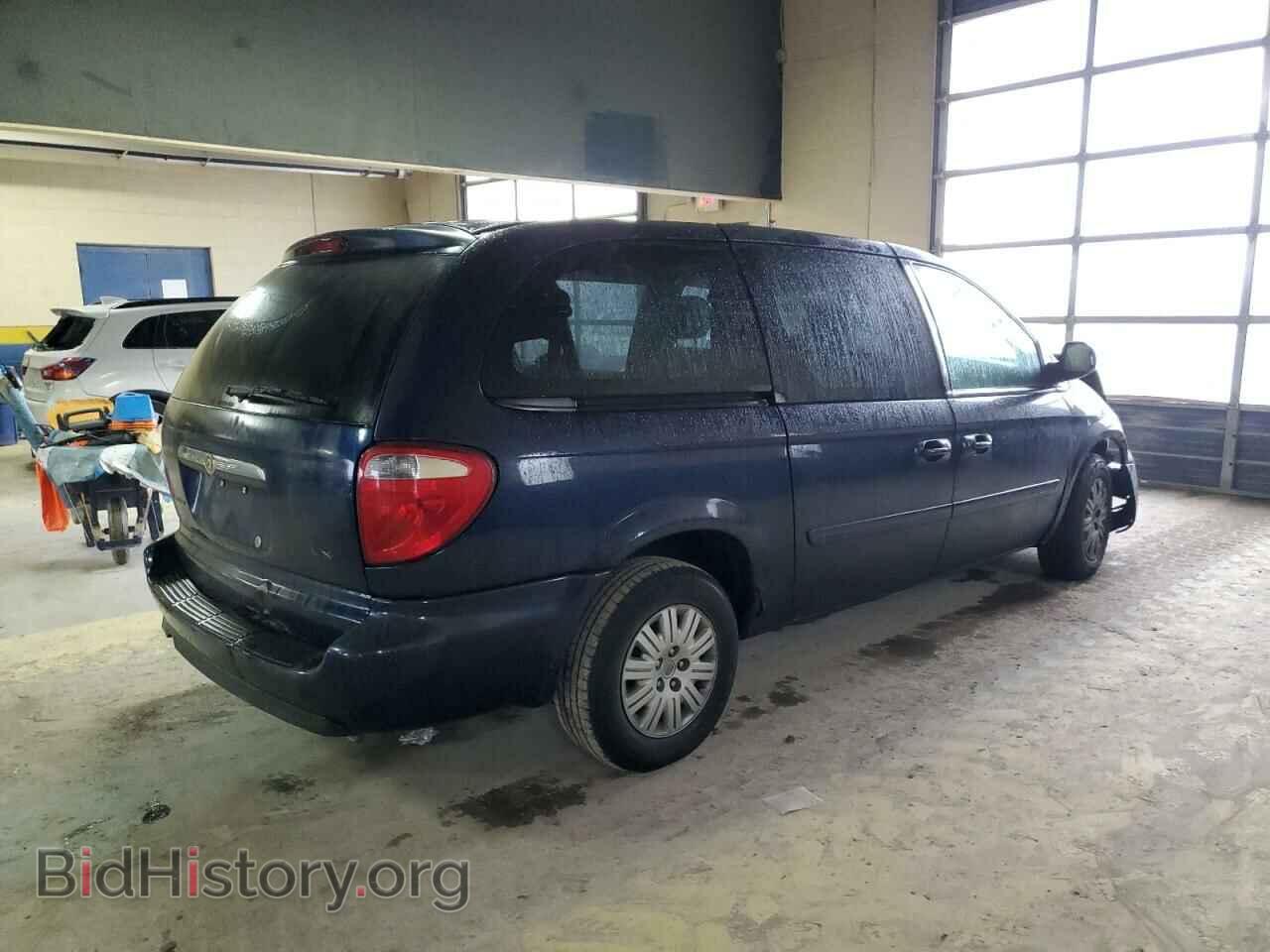 2006 CHRYSLER MINIVAN - VIN: 2A4GP44R96R767526 - Фото 3