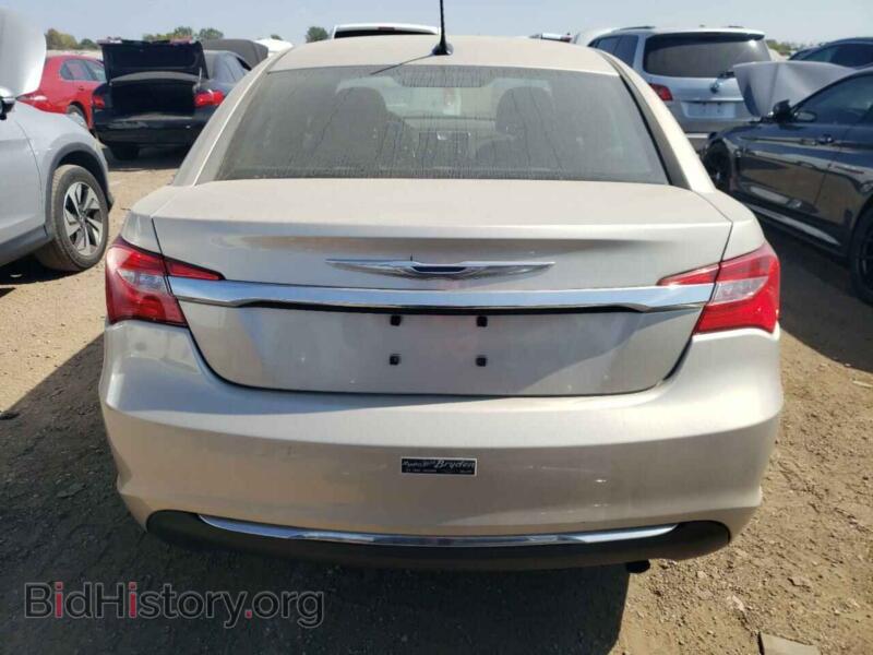 2013 Chrysler 200 (VIN 1C3CCBBB5DN595486) — photo 6 of 12