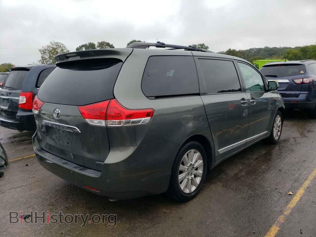 2011 TOYOTA All Models - VIN: 5TDYK3DCXBS106975 - Фото 3