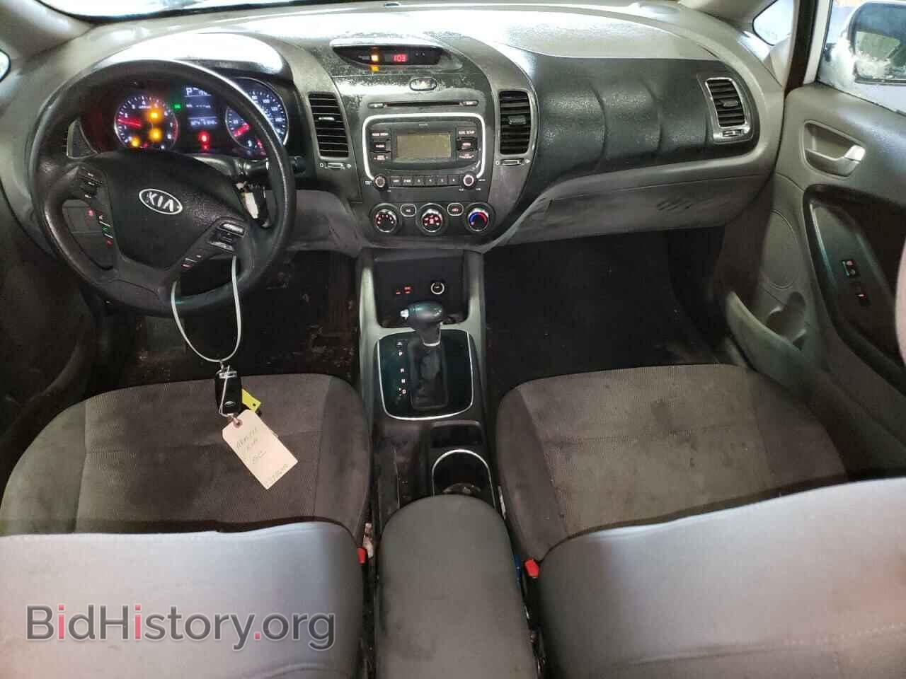 2017 KIA FORTE - VIN: 3KPFK4A78HE115357 - Фото 8