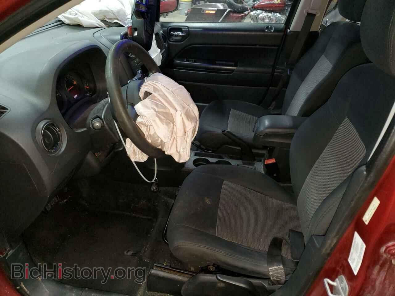 2011 JEEP COMPASS - VIN: 1J4NT4FB3BD143088 - Photo 7