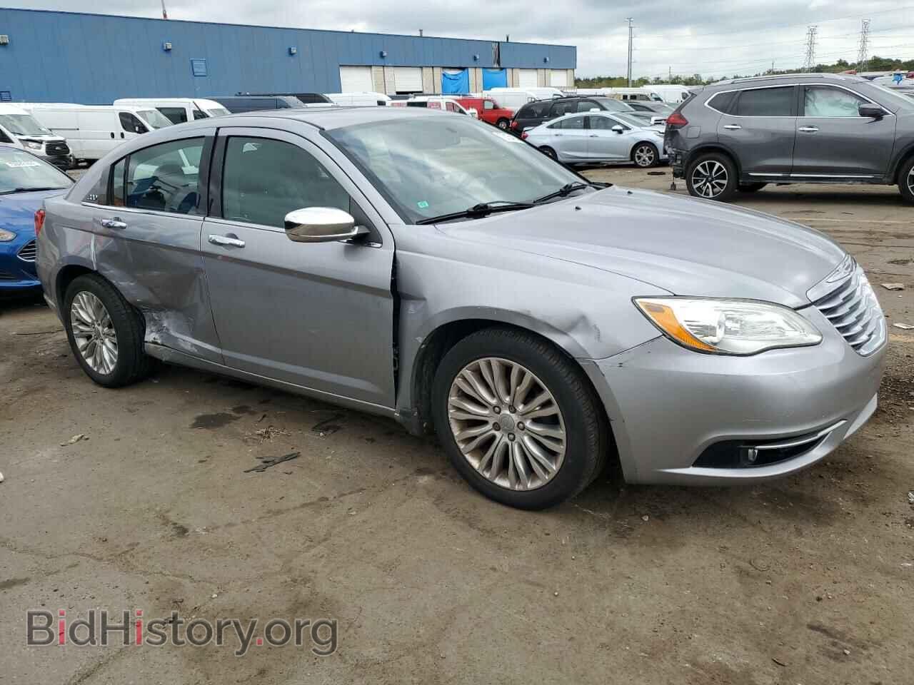 2013 CHRYSLER 200 - VIN: 1C3CCBCG8DN684768 - Photo 4