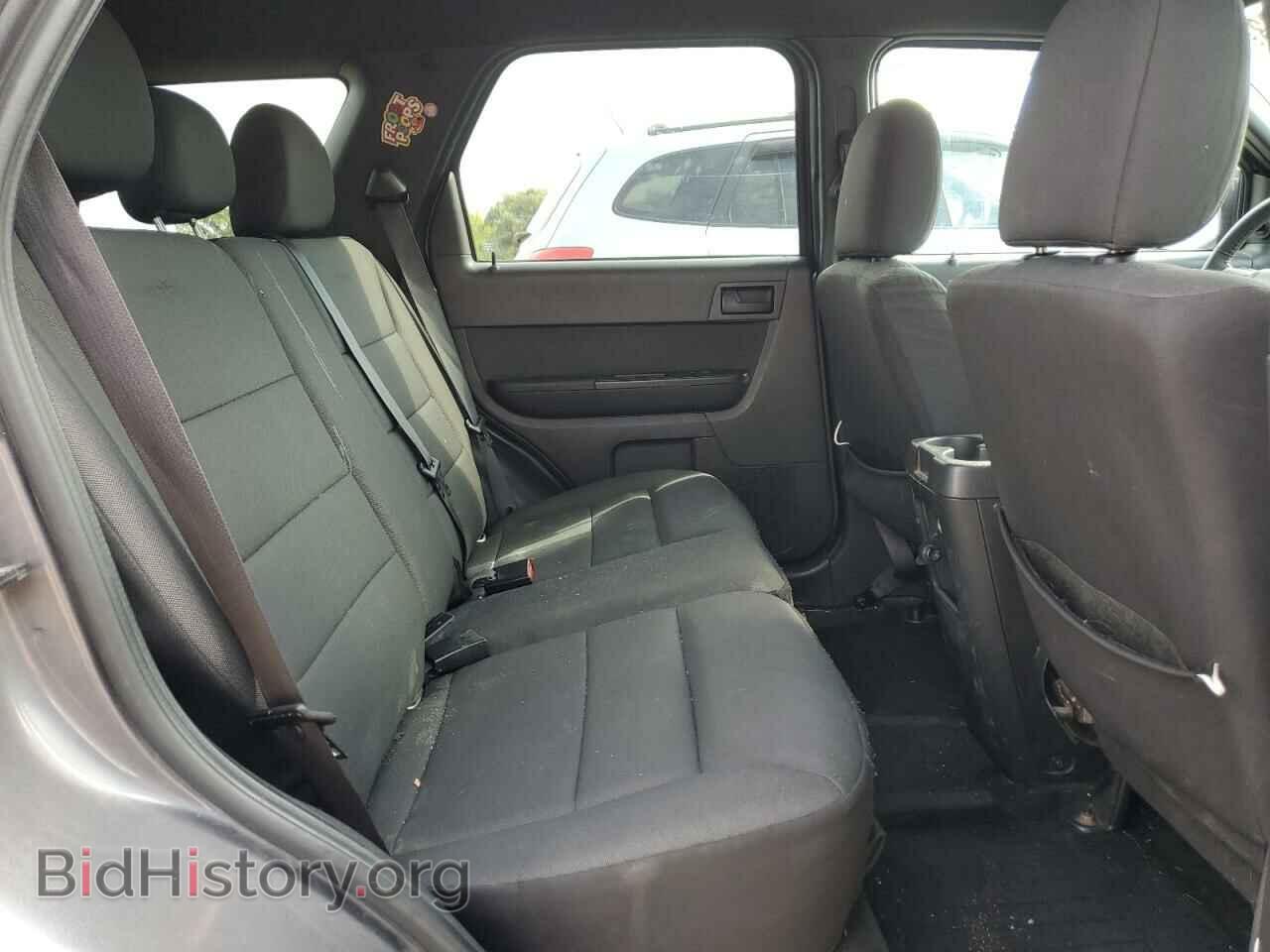 2011 FORD ESCAPE - VIN: 1FMCU0DG1BKB20983 - Фото 11