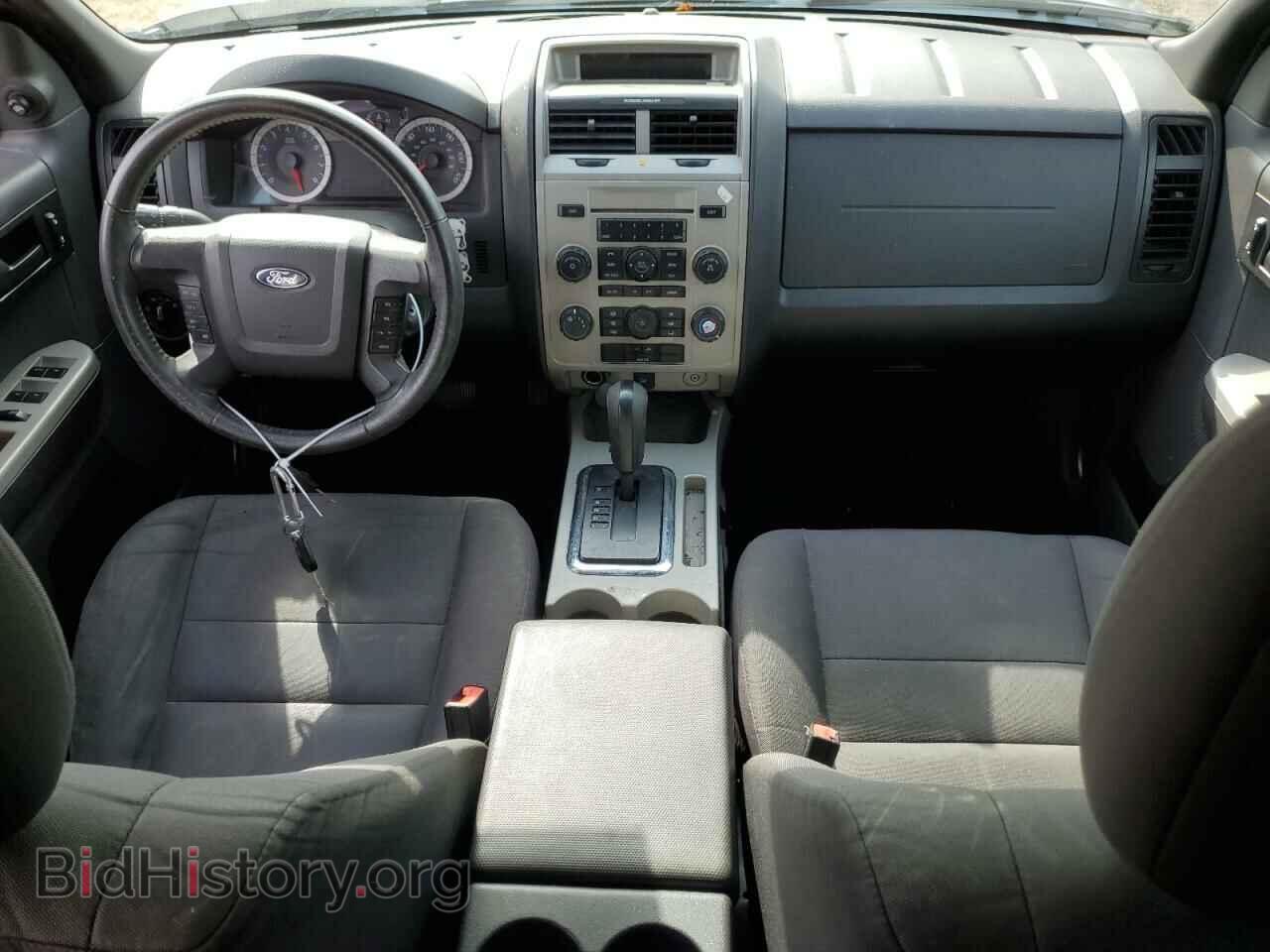 2011 FORD ESCAPE - VIN: 1FMCU0DG1BKB20983 - Фото 8