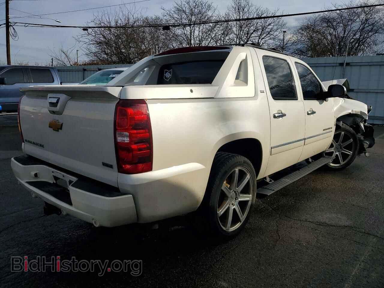 2012 CHEVROLET AVALANCHE - VIN: 3GNTKGE71CG143830 - Фото 3