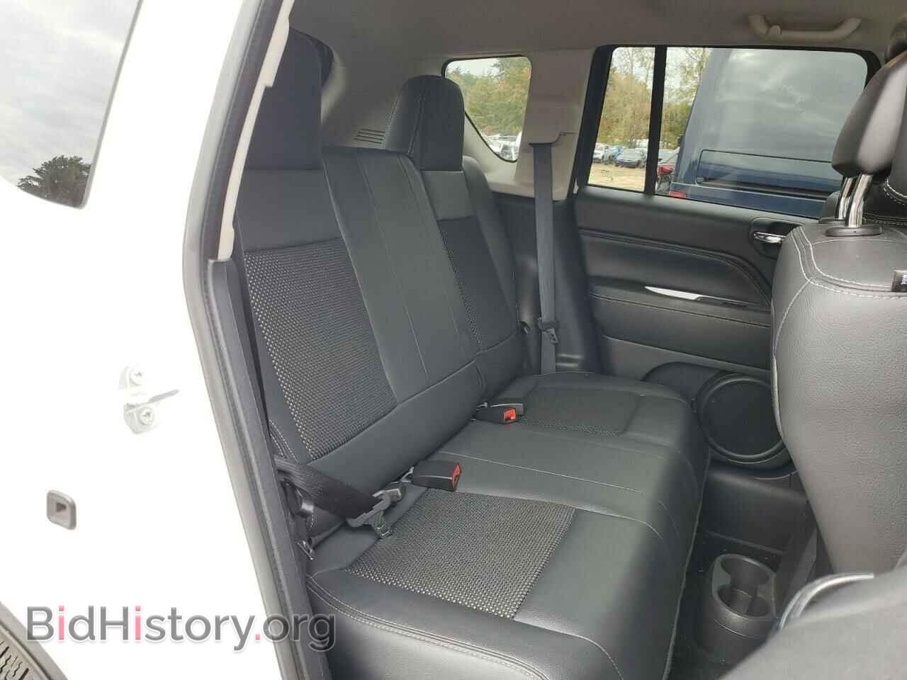 2015 JEEP COMPASS - VIN: 1C4NJDEB8FD216667 - Photo 11