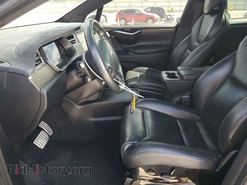 2016 Tesla MODEL X (VIN 5YJXCBE45GF000519) — фото 7 из 13