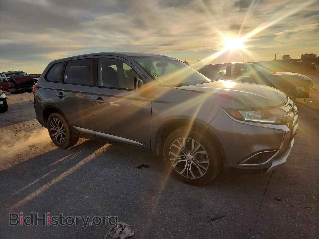 2018 MITSUBISHI OUTLANDER - VIN: JA4AD2A32JZ053464 - Фото 4