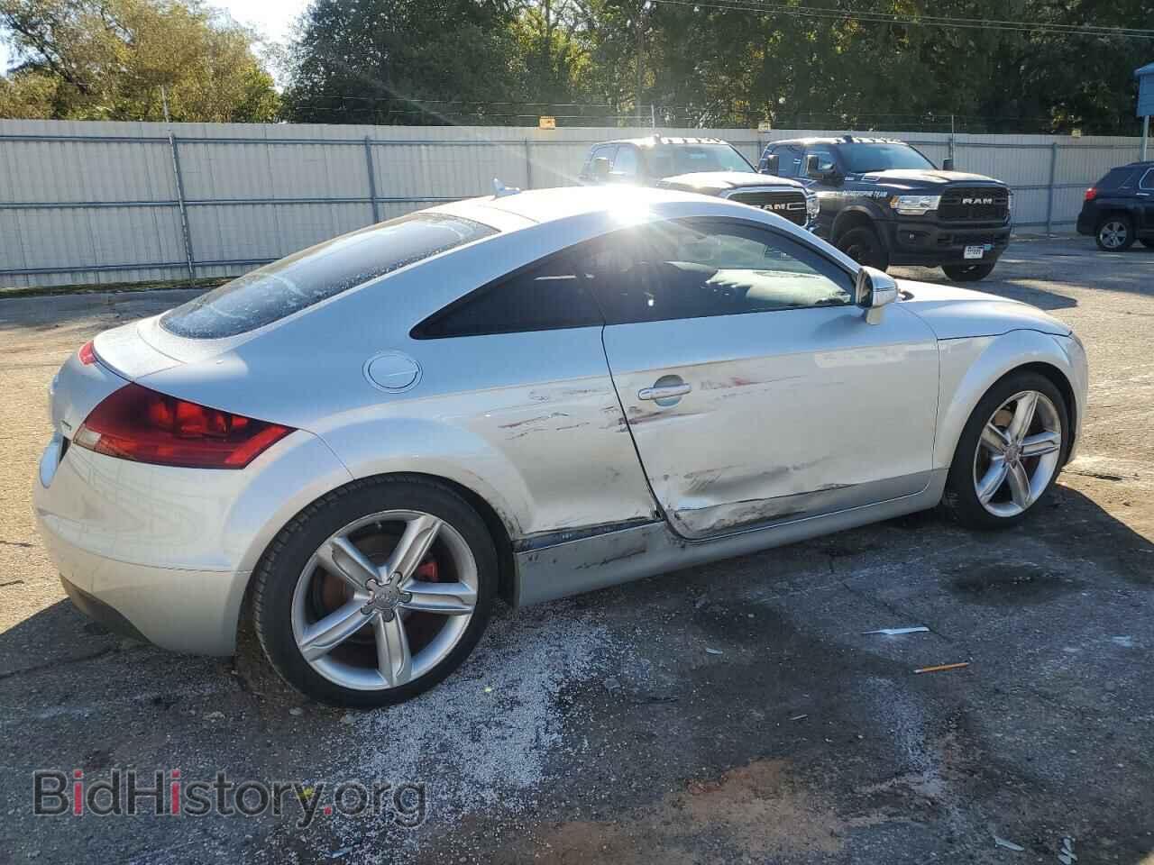 2010 AUDI TT - VIN: TRUFFAFK5A1021211 - Фото 3