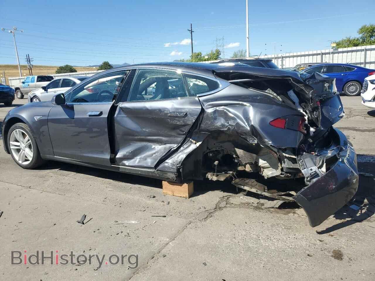 2015 TESLA MODEL S - VIN: 5YJSA1H29FF094018 - Фото 2