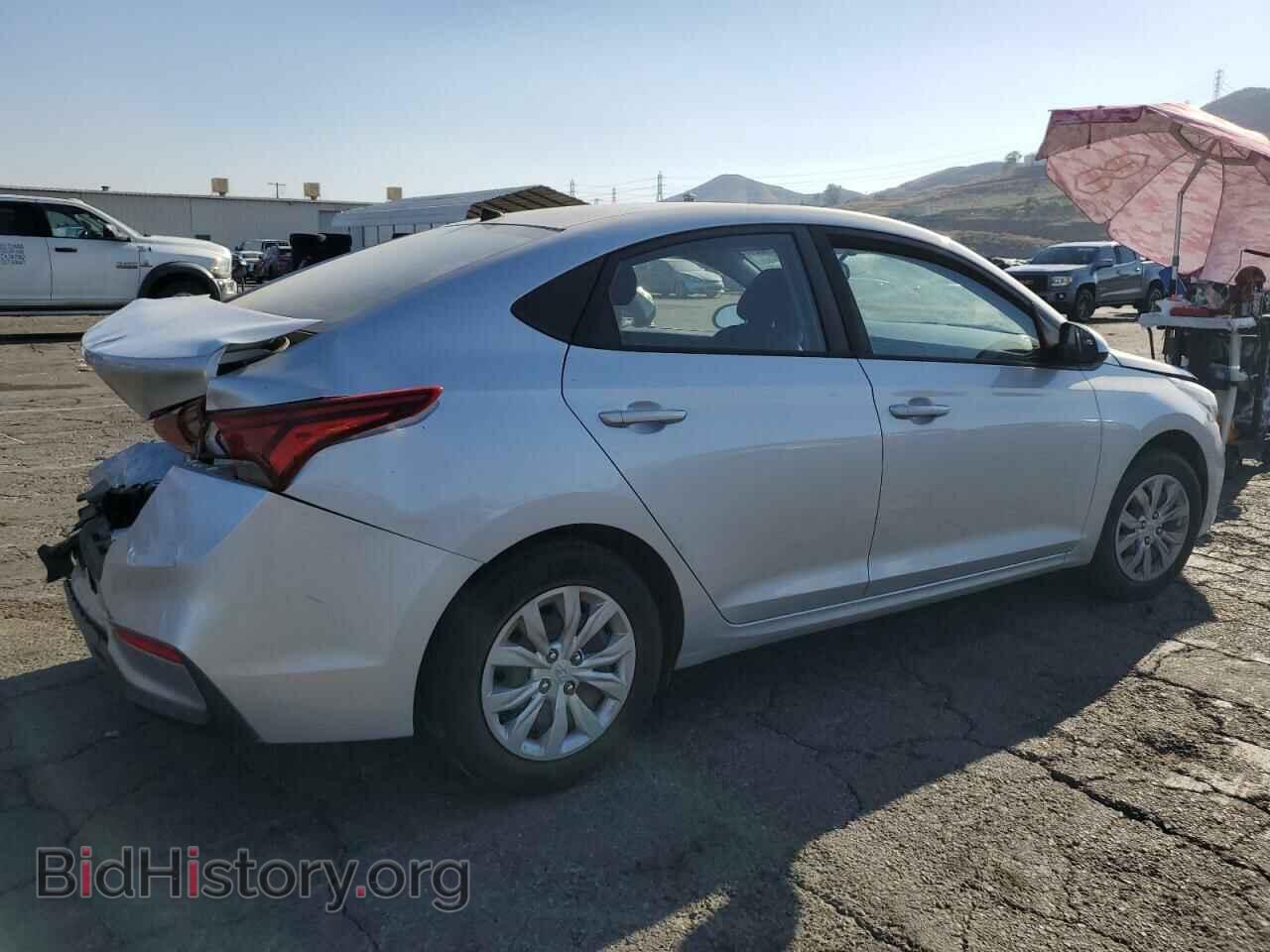 2019 HYUNDAI ACCENT - VIN: 3KPC24A3XKE084099 - Фото 3