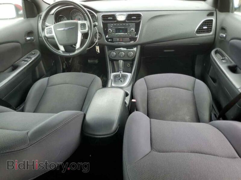 2013 Chrysler 200 (VIN 1C3CCBBB6DN706367) — фото 8 из 12