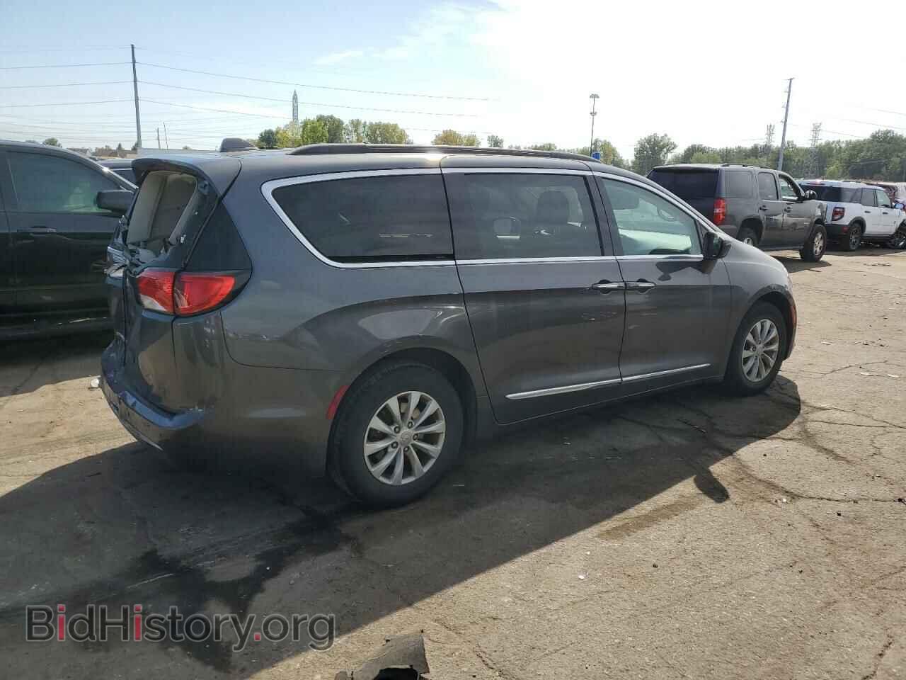 2017 CHRYSLER PACIFICA - VIN: 2C4RC1BG5HR511669 - Photo 3