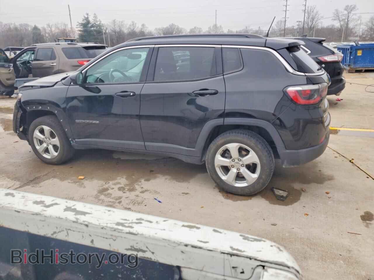 2019 JEEP COMPASS - VIN: 3C4NJDBB5KT754901 - Photo 2