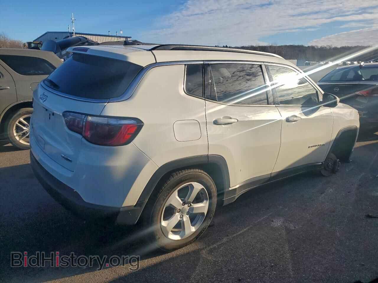 2020 JEEP COMPASS - VIN: 3C4NJDBB2LT203908 - Фото 3