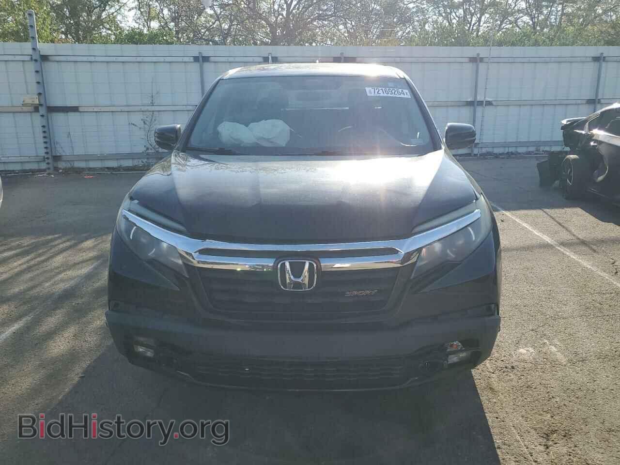 2017 HONDA RIDGELINE - VIN: 5FPYK3F1XHB038029 - Фото 5