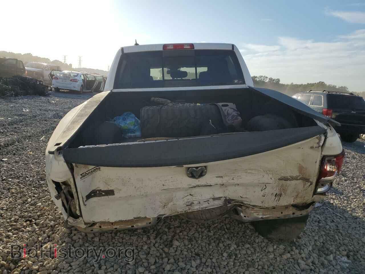 2017 RAM 1500 - VIN: 1C6RR7LT3HS832080 - Фото 6