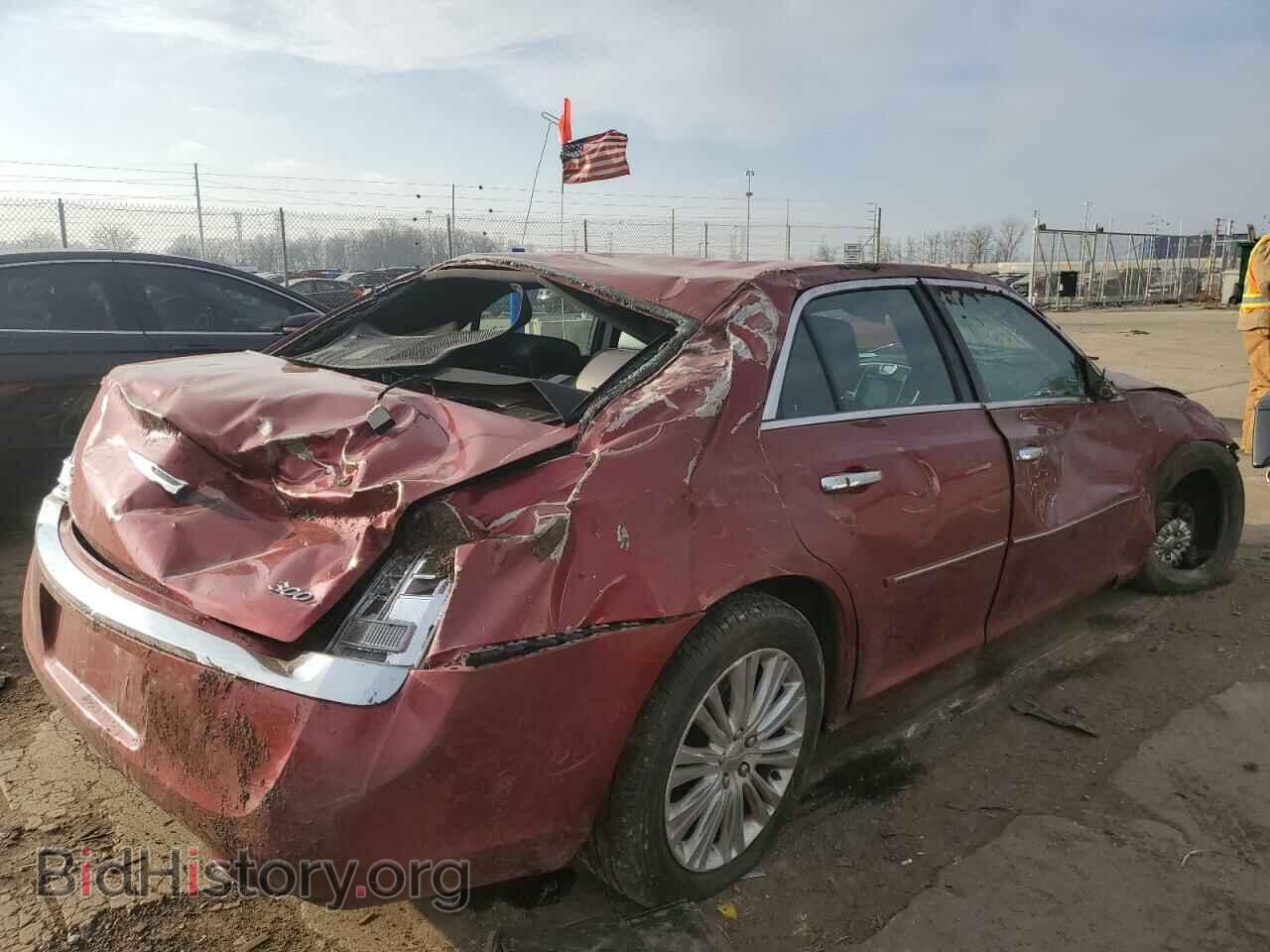 2012 CHRYSLER 300 - VIN: 2C3CCAHG6CH184330 - Фото 3