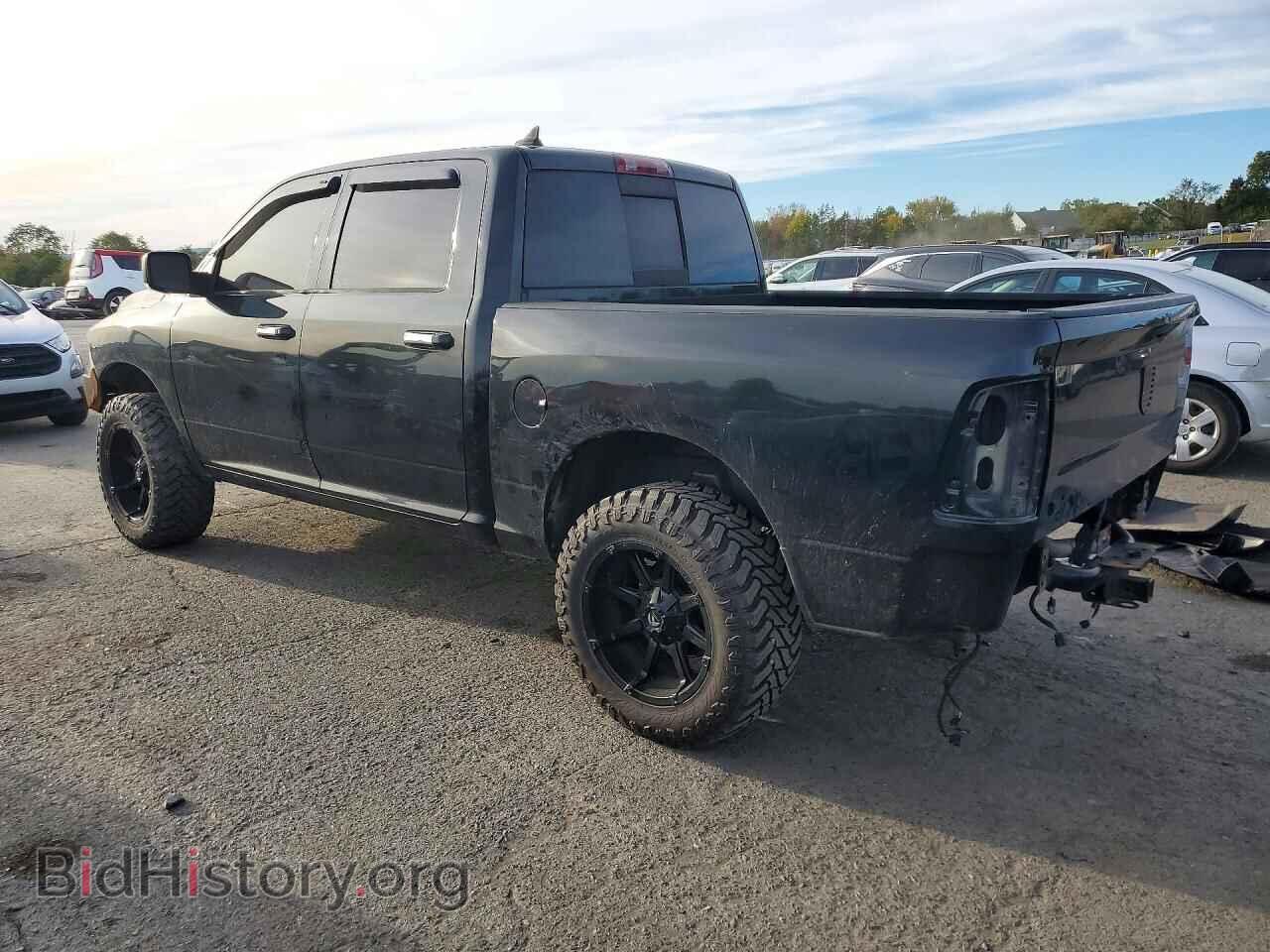 2017 RAM 1500 - VIN: 1C6RR7LG3HS572587 - Photo 2