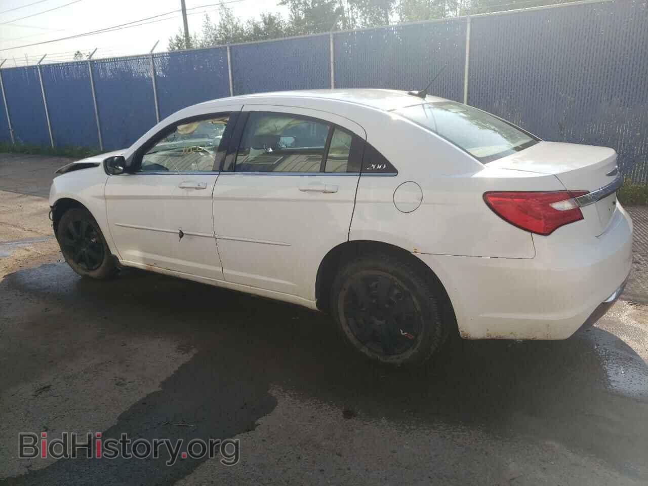 2012 CHRYSLER 200 - VIN: 1C3CCBAB3CN200852 - Фото 2