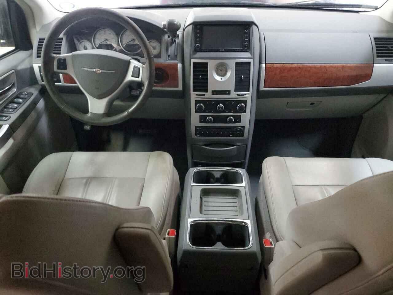 2008 CHRYSLER MINIVAN - VIN: 2A8HR54P48R829533 - Фото 8