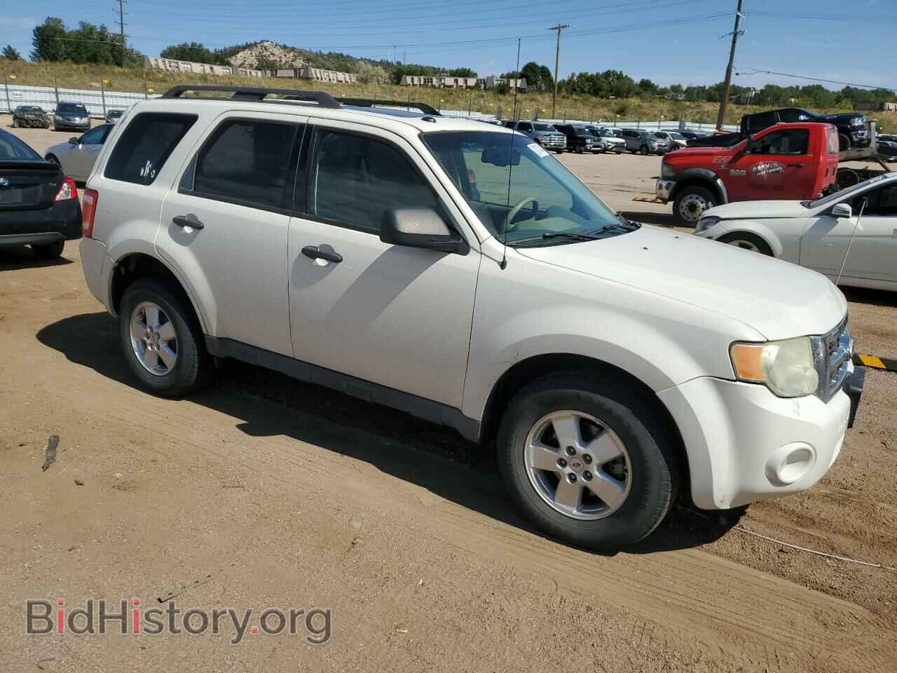 2010 FORD ESCAPE - VIN: 1FMCU9DG5AKD40002 - Фото 4